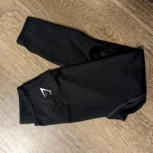Black gymshark cropped leggings